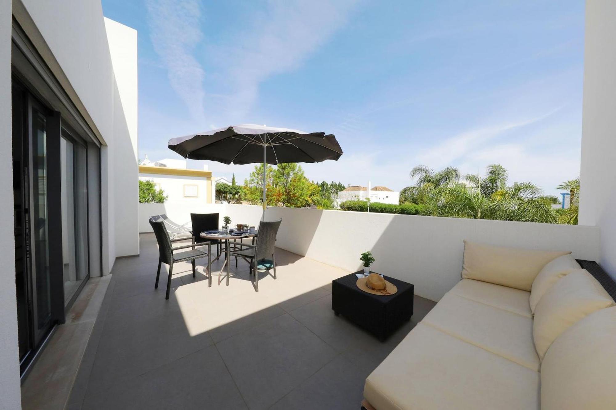 Perogil Suites Poppy - Elegant Suite With Pool Tavira Exterior photo